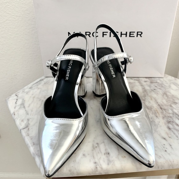 Marc Fisher Doster Slingback Block Heels Pumps in Metallic Silver 6 - Picture 3 of 11